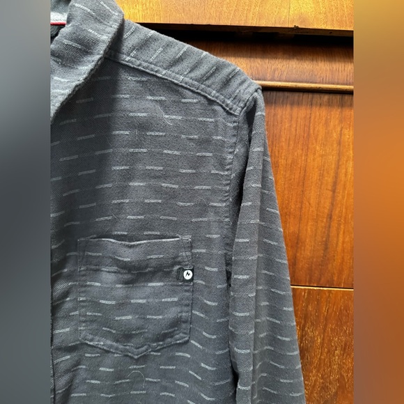 Marmot Button Up Patterned Grey Shirt - Picture 4 of 7
